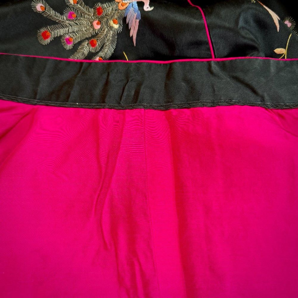 Vintage Embroidered Silk Kimono Jacket with Peacocks - Picture 12 of 13